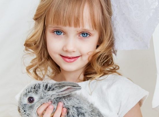 girl with rabbit