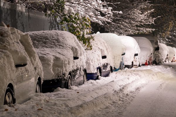 snow on cars