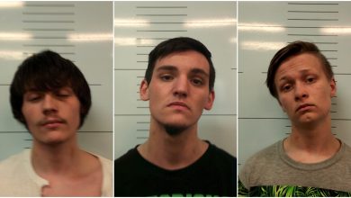 Photo of Three teens charged after shooting west of Nevada