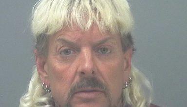 Photo of Jurors See Videos In ‘Joe Exotic’ Murder-For-Hire Trial