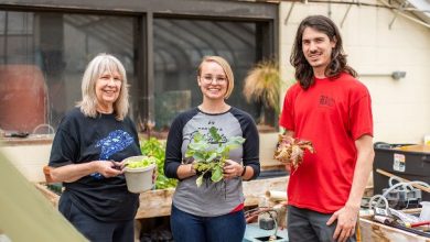 Photo of Students learning to master sustainable food production