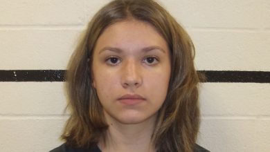 Photo of Oklahoma Woman Threatened To Murder Hundreds “For Fun” At Old High School