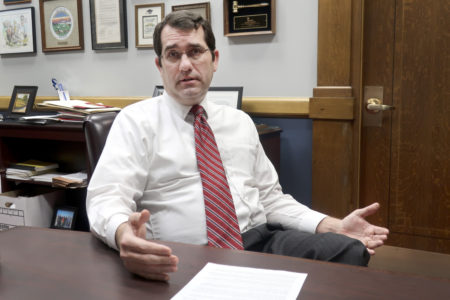 Kansas AG Schmidt opposes efforts to impose “Green New Deal”