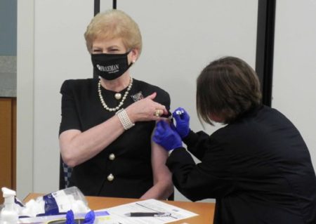 Freeman CEO urges residents to get flu shots