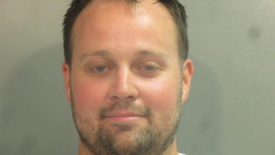 Photo of Josh Duggar arrested on child pornography charges