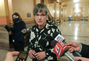 Kansas legislators expect Kelly to veto t...