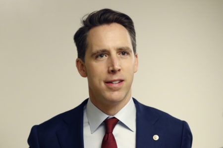 Hawley not happy that Army has not begun construction on new homes at Fort Leonard Wood