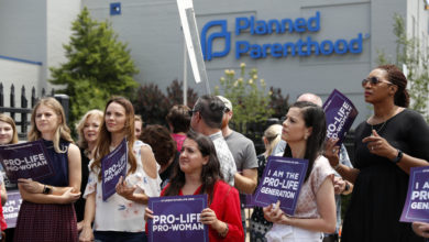 Photo of New rules on Missouri abortion clinics set to take effect