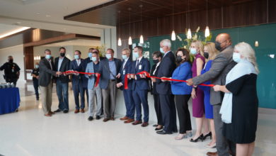 Photo of Kansas Governor celebrates opening of new hospital in Overland Park, Kansas