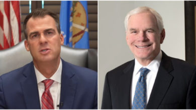 Photo of Oklahoma governor, attorney general blast vaccine mandate