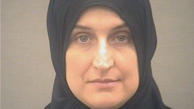 Photo of Kansas mom gets 20 years for leading Islamic State battalion