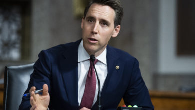 Photo of Hawley demands release of Disinformation Governance Board documents