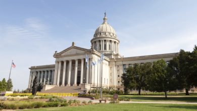 Photo of Oklahoma state House approves bill to make abortion illegal