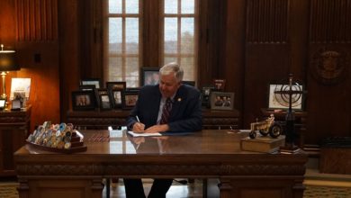 Photo of Missouri Governor signs ‘No Patient Left Alone Act’, six other bills into law