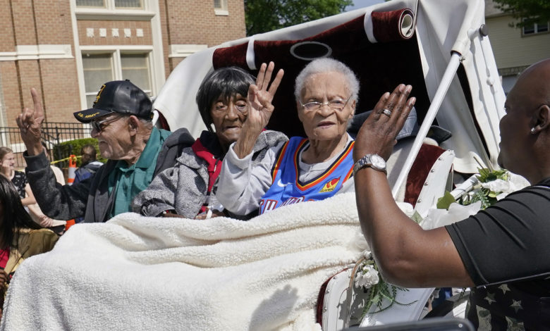 Hughes Van Ellis Sr., Lessie Benningfield Randle, Viola Fletcher