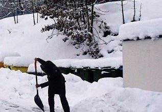 Photo of Shelter from the Storm: Freeman Doctor says shoveling snow can be dangerous