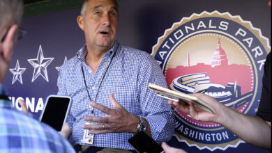 Photo of Cards extend operations president John Mozeliak through 2025