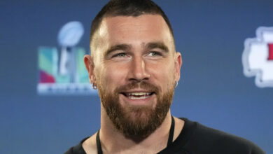 Photo of Chiefs’ Travis Kelce to host music festival in Kansas City