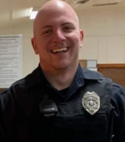 Injured Missouri police officer moves to Colorado hospital – Newstalk KZRG