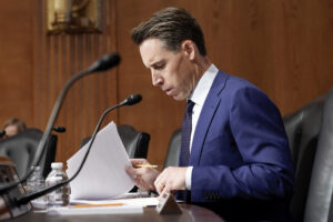 Sen. Josh Hawley sponsoring ‘Travis’s Law’