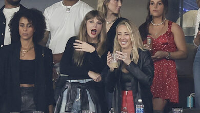 Photo of Taylor Swift watches Travis Kelce’s Chiefs take on the Jets at MetLife Stadium