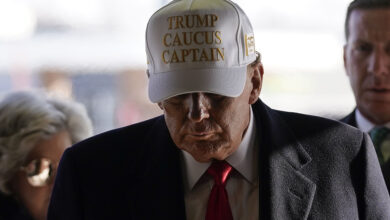 Photo of Trump wins Iowa caucuses in crucial victory at the outset of the Republican presidential campaign