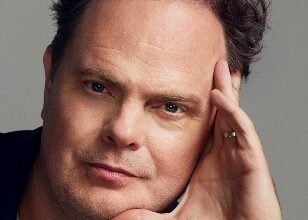 Photo of Rainn Wilson – Dwight on “The Office”-  to speak at Pitt State