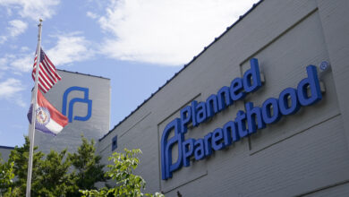 Photo of Missouri’s GOP lawmakers vote to kick Planned Parenthood off Medicaid