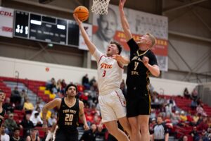 Pitt State men ready to compete as at-lar...