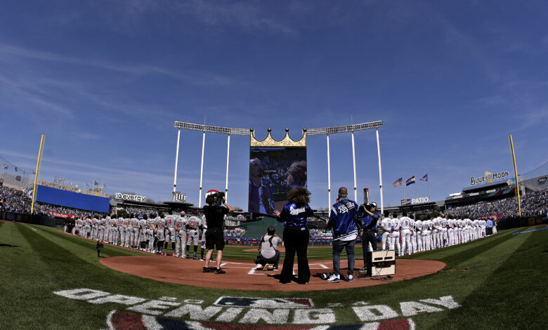 Twins Royals Baseball