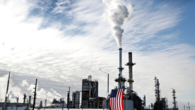 Photo of Republican AGs ask Supreme Court to block climate change lawsuits brought by several states