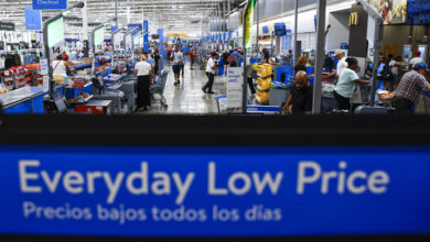 Photo of Walmart grows more optimistic about 2024 as bargains prove a powerful lure for the inflation weary