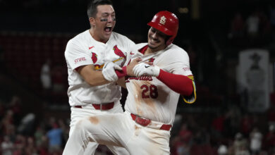 Photo of Arenado’s 9th-inning single gives Cardinals a 4-3 win over Padres