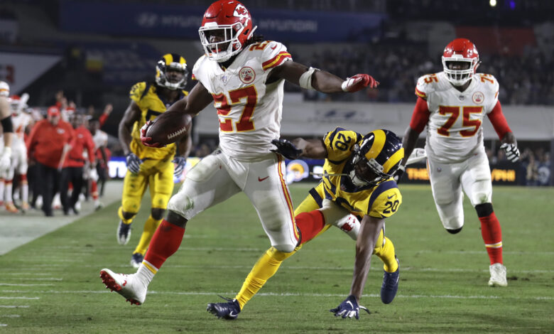 Chiefs Hunt Football