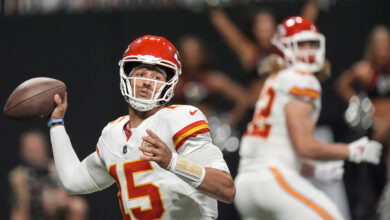 Photo of Mahomes and Chiefs could be in for another close finish when they visit Chargers on Sunday