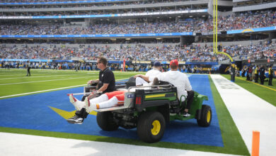 Photo of Chiefs WR Rashee Rice could be lost for season with knee injury after collision with Patrick Mahomes