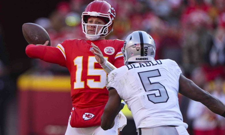 Raiders Chiefs Football