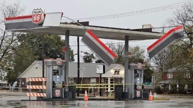 Photo of Storm passes through area; Awning damaged at Otter Stop in Miami