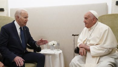 Photo of Biden honors Pope Francis with Presidential Medal of Freedom